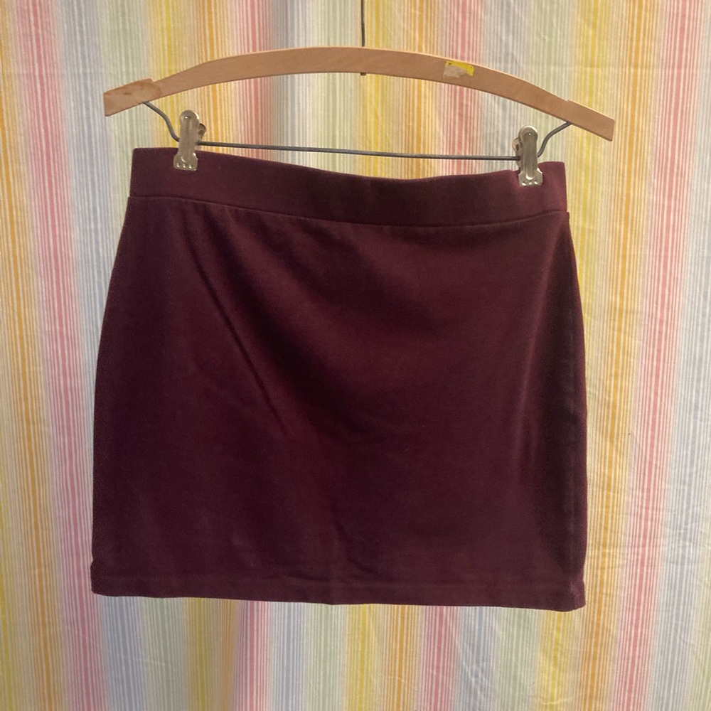 Forever 21 purple burgundy mini skirt, size L